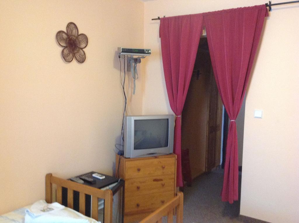 Penzion Duna & Solna Jaskyna Komárno 部屋 写真
